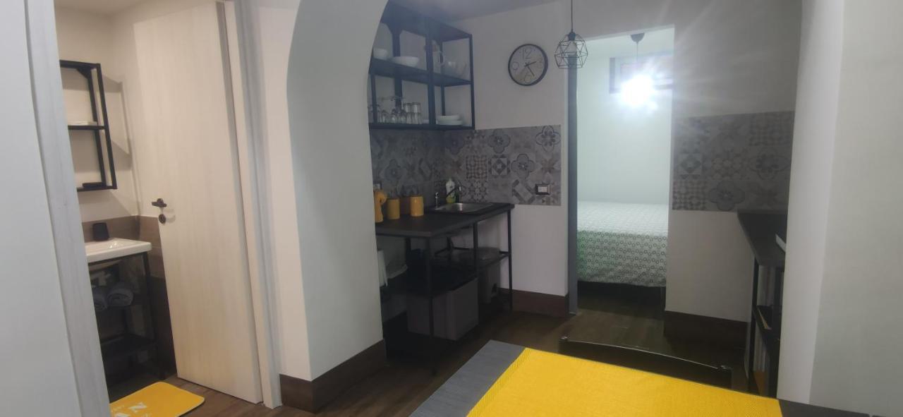 Al Piccolo Borgo Apartment Trevignano Romano Bagian luar foto
